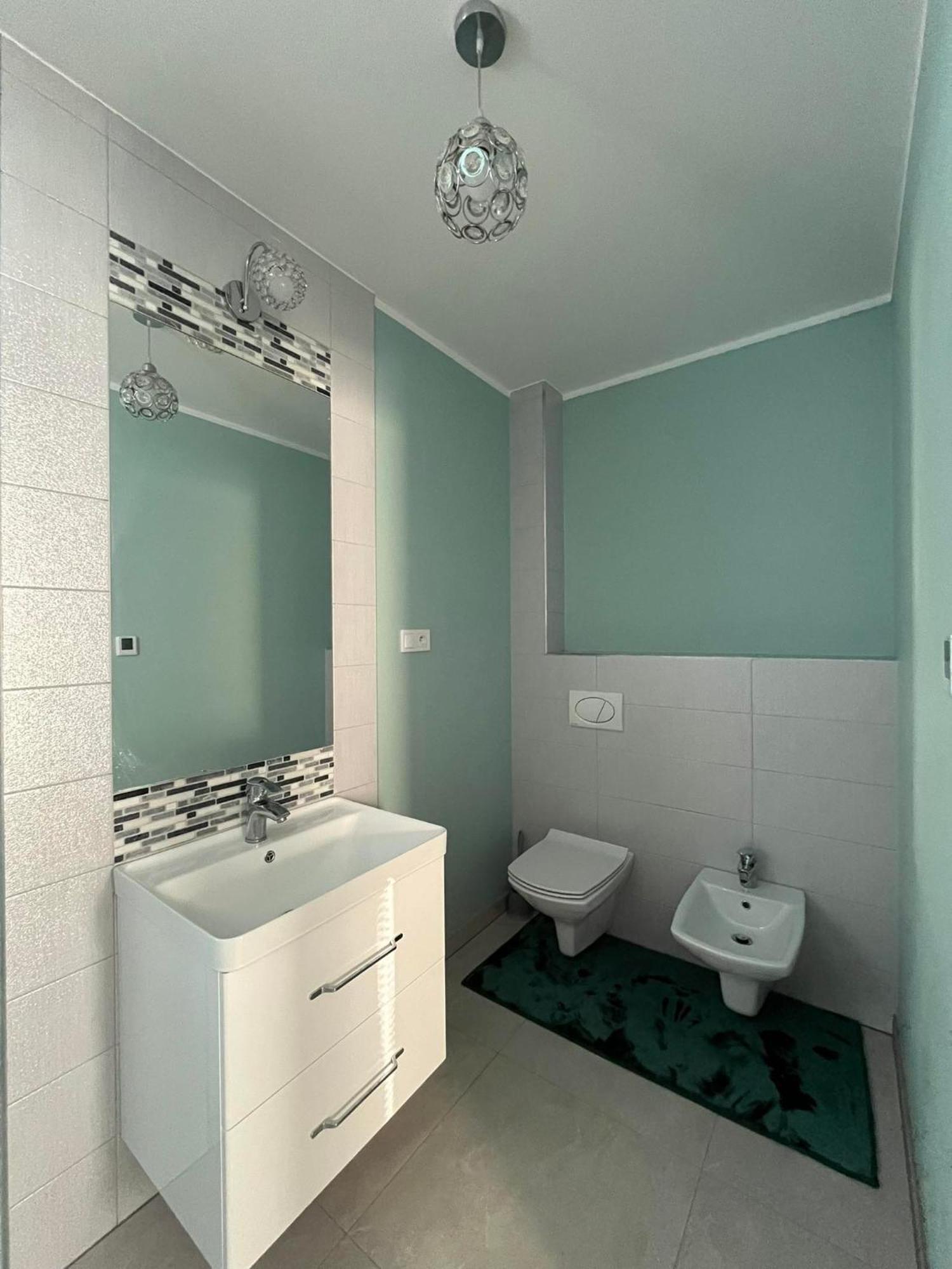 Apartament Janusza Gronkow Екстериор снимка