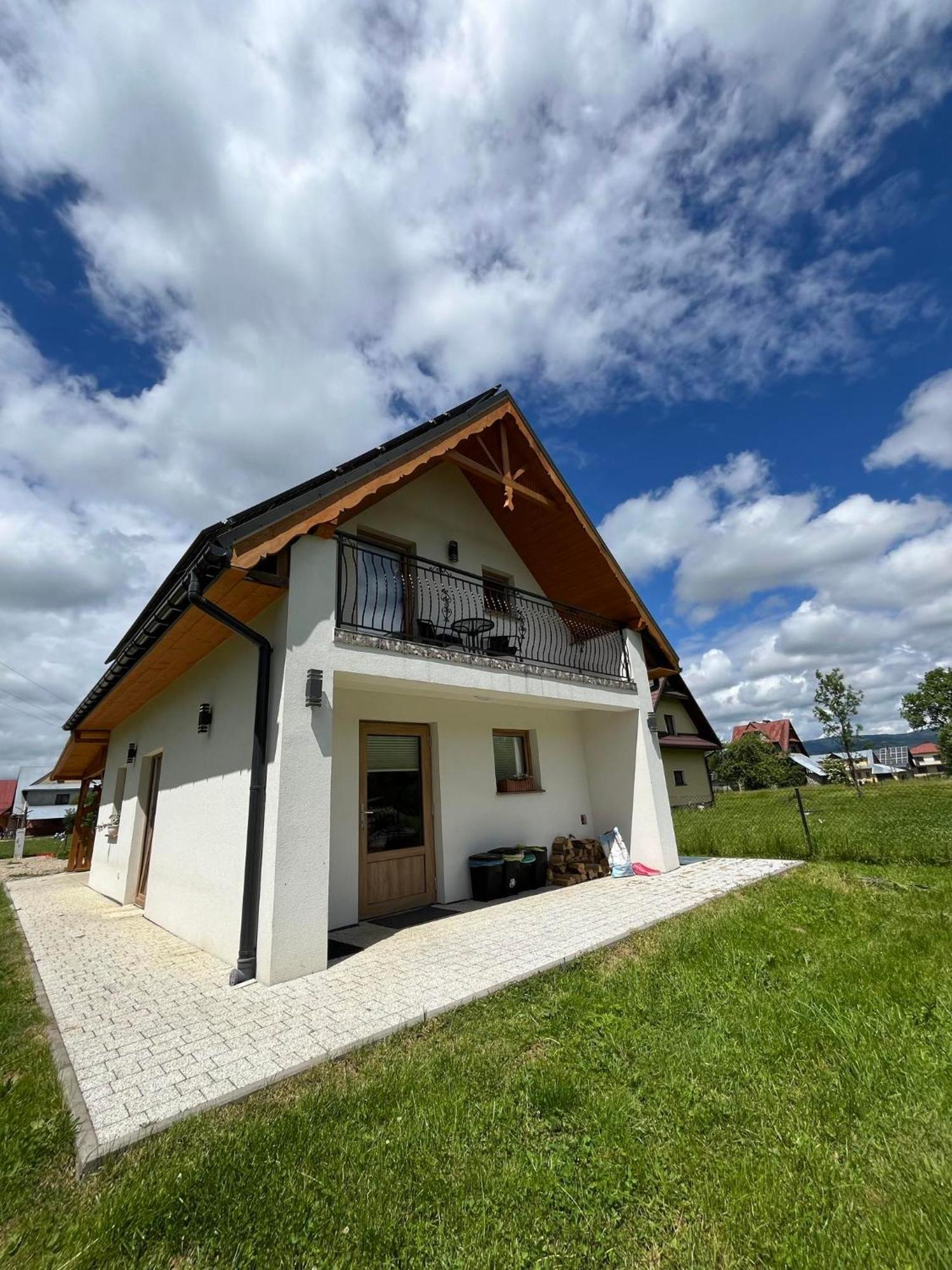 Apartament Janusza Gronkow Екстериор снимка