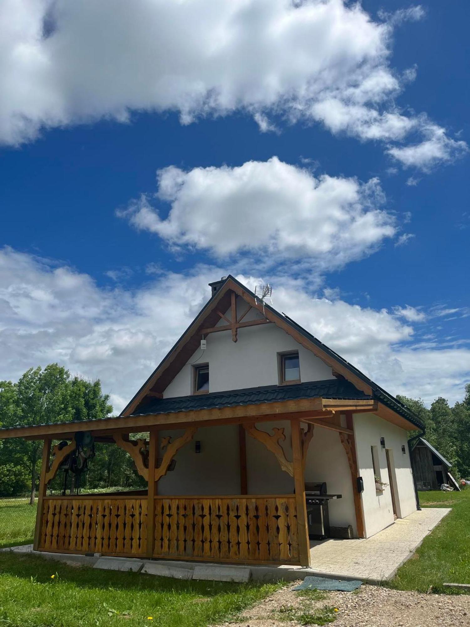 Apartament Janusza Gronkow Екстериор снимка